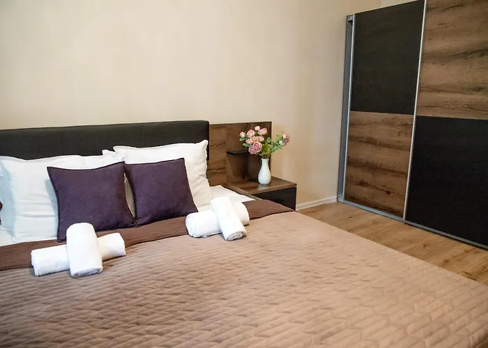 Ramay Apart-complex * Aziz Konstantin ve Elena